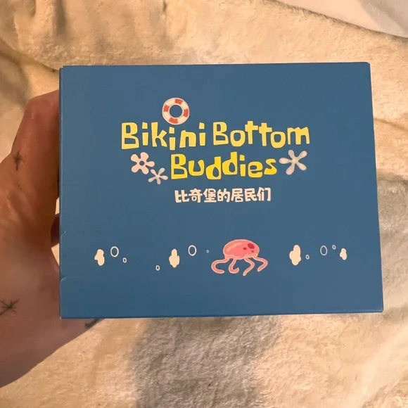 Bikini Bottom Buddies “Dopey” Fish Keychain - Picture 2 of 4